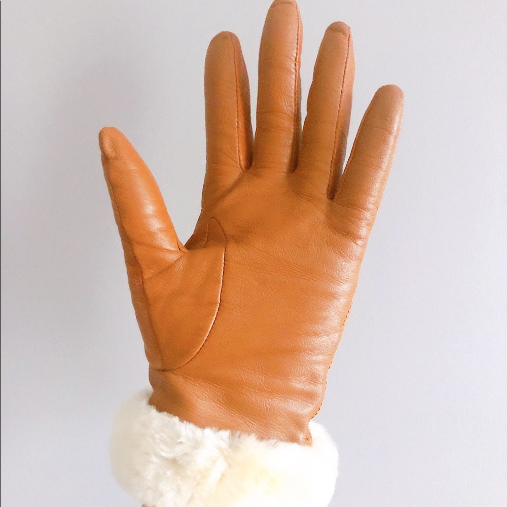 Ugg women’s leather glove